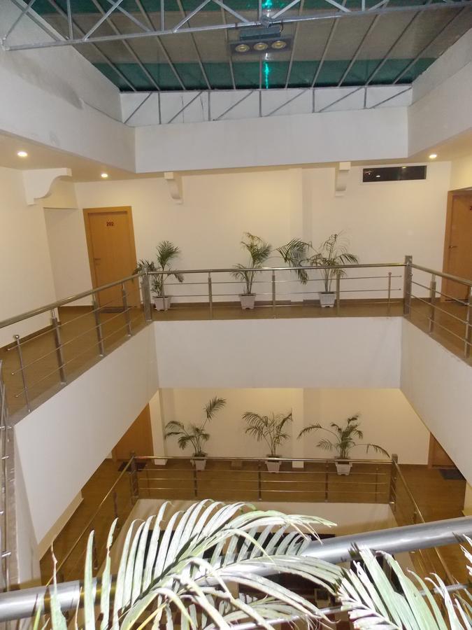 Nutan Hotel Balrampur Exterior photo